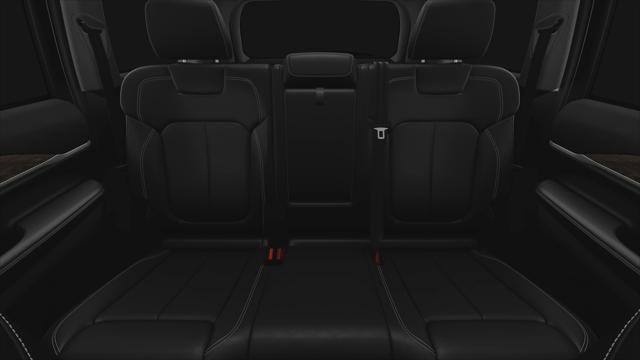 new 2025 Jeep Grand Cherokee car, priced at $47,999