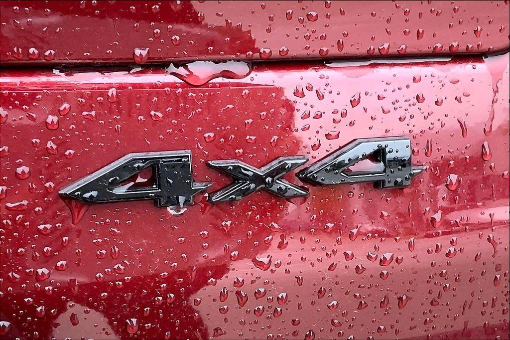new 2025 Jeep Grand Cherokee car, priced at $42,806