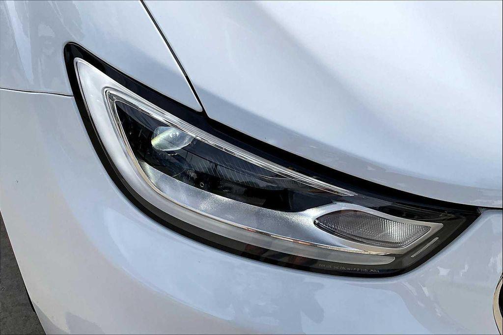 new 2025 Chrysler Pacifica car, priced at $45,725