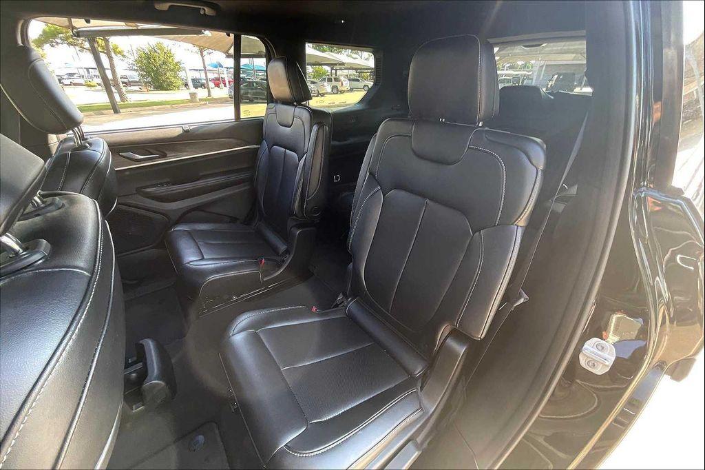 used 2024 Jeep Grand Cherokee L car, priced at $37,999