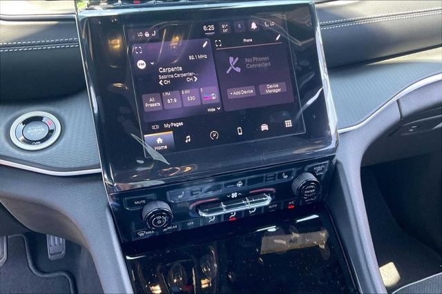 new 2025 Jeep Grand Cherokee L car, priced at $46,725