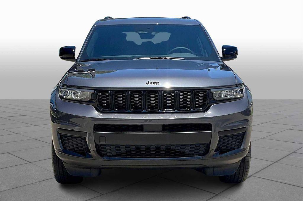 new 2025 Jeep Grand Cherokee L car, priced at $45,725
