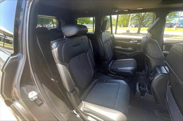 new 2025 Jeep Grand Cherokee L car, priced at $46,725