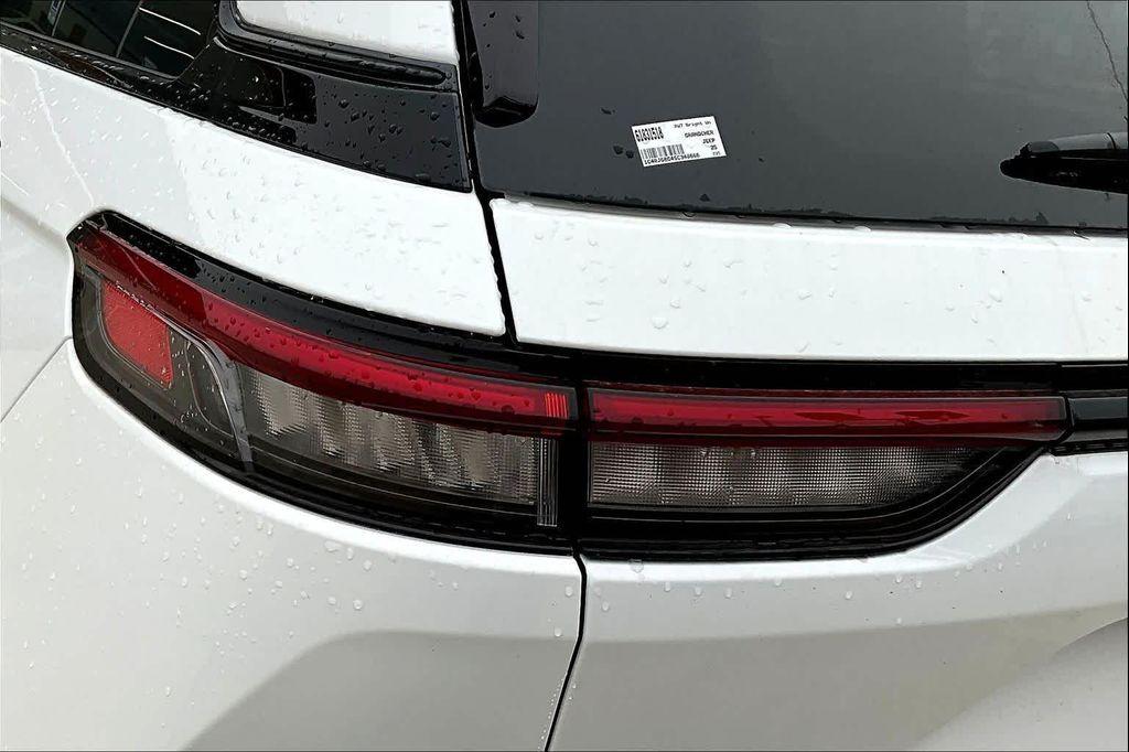 new 2025 Jeep Grand Cherokee car, priced at $44,825