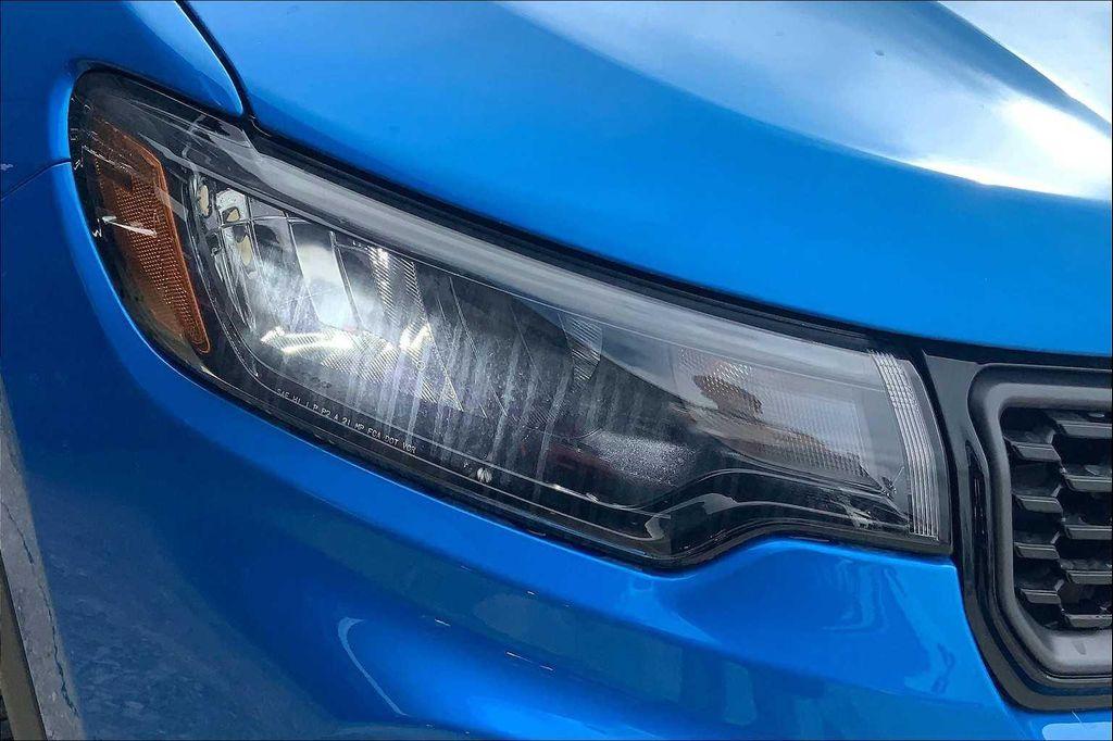 new 2025 Jeep Compass car, priced at $28,752