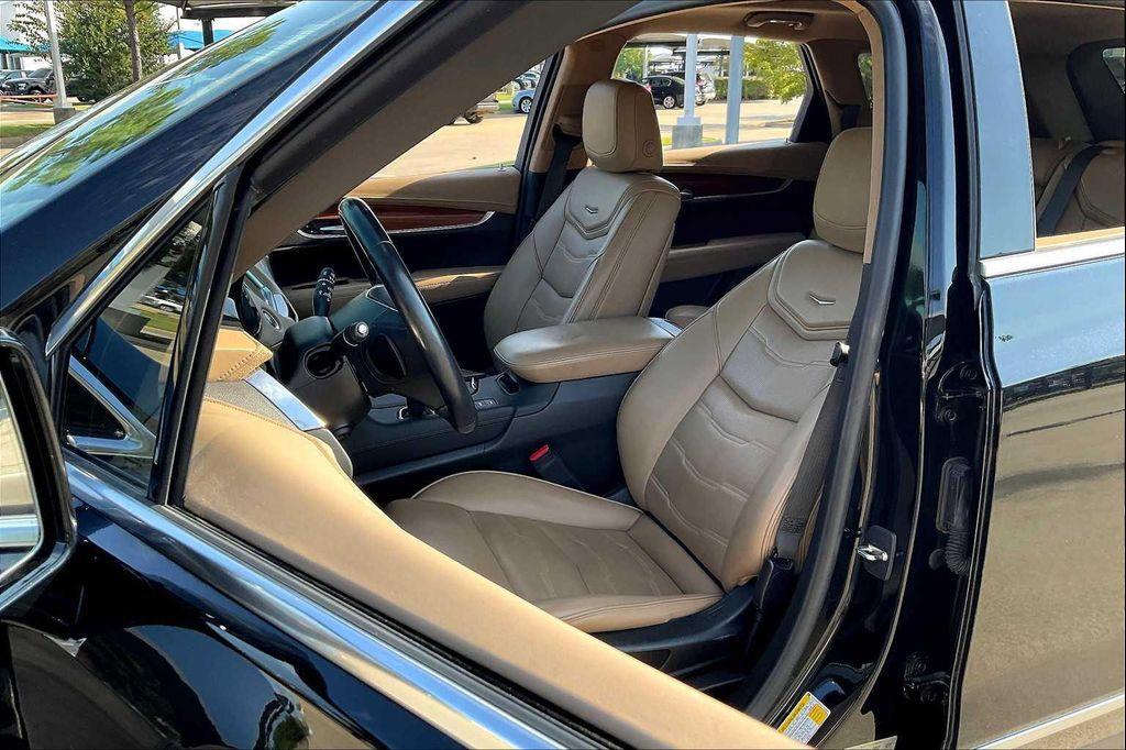 used 2019 Cadillac XT5 car, priced at $23,500
