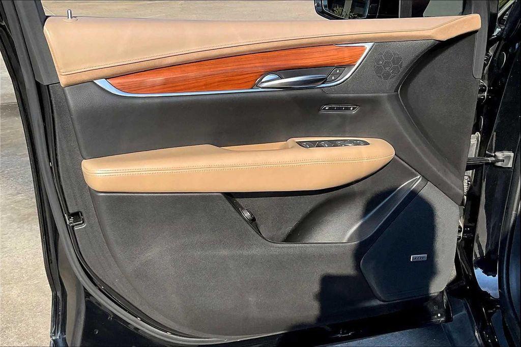 used 2019 Cadillac XT5 car, priced at $23,500