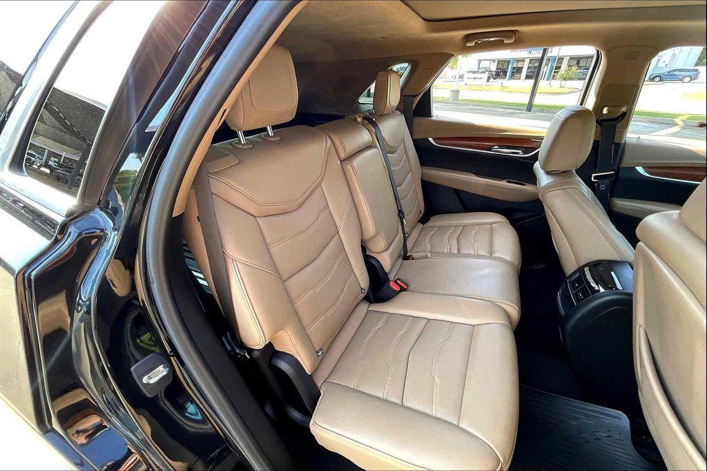 used 2019 Cadillac XT5 car, priced at $23,500