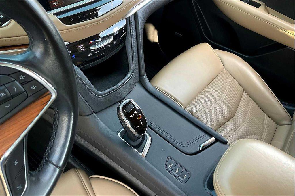 used 2019 Cadillac XT5 car, priced at $23,500