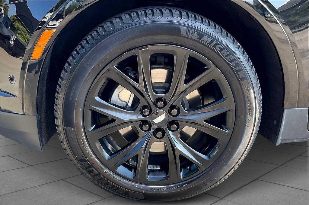 used 2019 Cadillac XT5 car, priced at $23,500