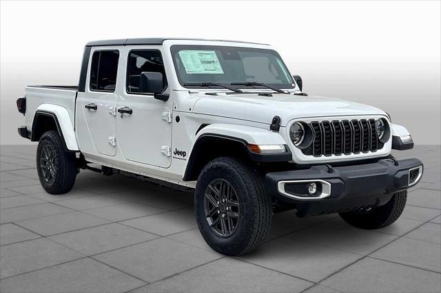 new 2025 Jeep Gladiator car, priced at $48,900