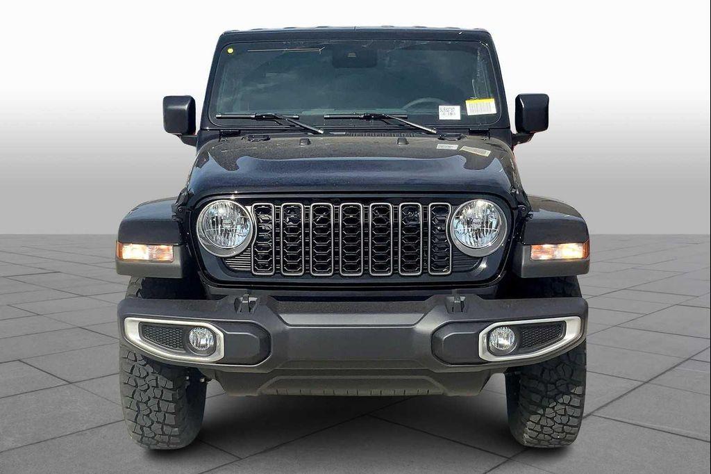 new 2025 Jeep Gladiator car, priced at $43,155