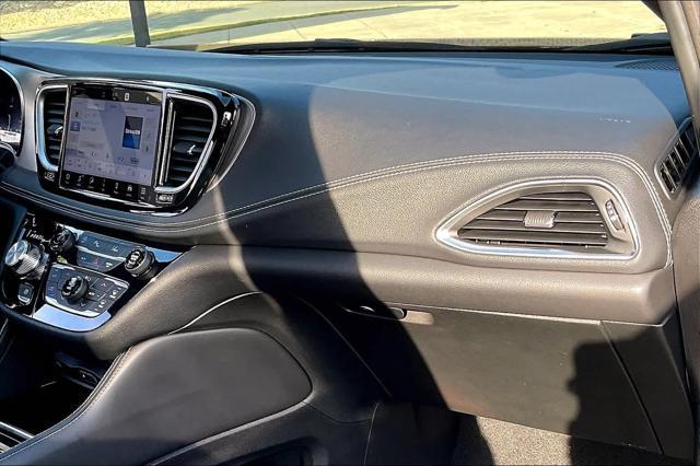 used 2023 Chrysler Pacifica car, priced at $39,500