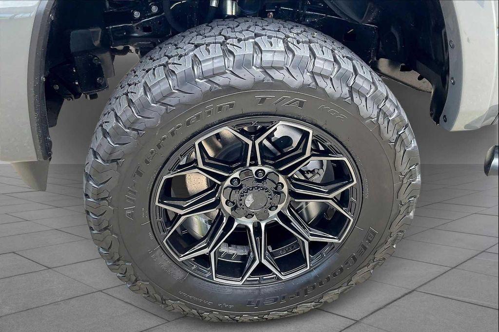 new 2025 Ram 1500 car, priced at $80,000
