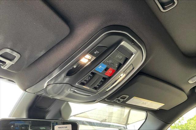 new 2025 Jeep Grand Cherokee car, priced at $46,000