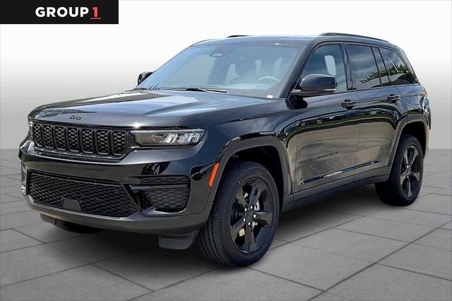 new 2025 Jeep Grand Cherokee car, priced at $46,000