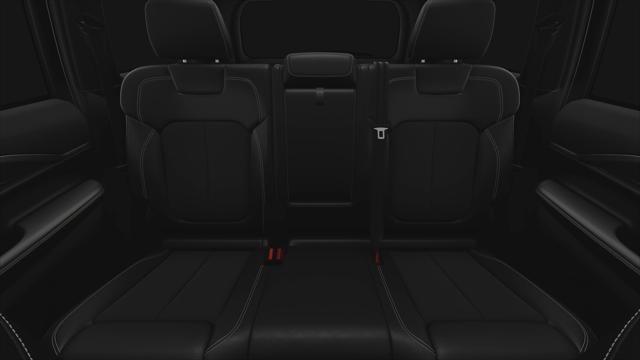 new 2025 Jeep Grand Cherokee car, priced at $45,000