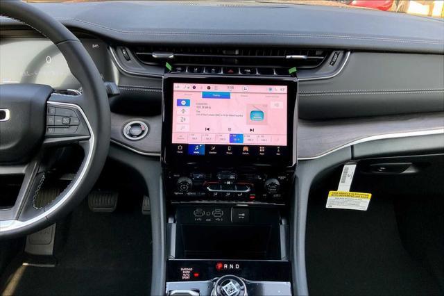 new 2025 Jeep Grand Cherokee car, priced at $44,495