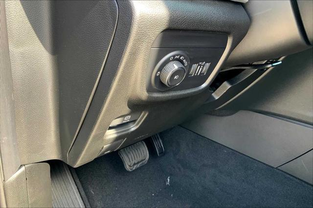 new 2025 Jeep Grand Cherokee car, priced at $44,495