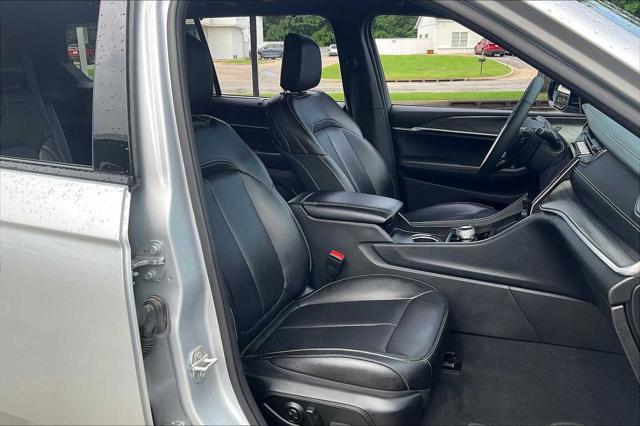 used 2024 Jeep Grand Cherokee L car, priced at $37,999