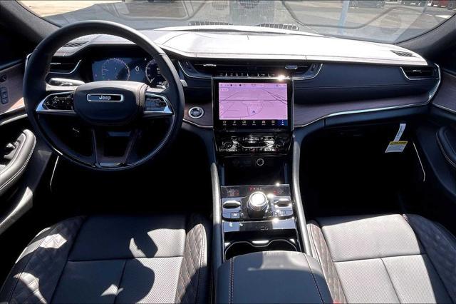 new 2025 Jeep Grand Cherokee car, priced at $62,445