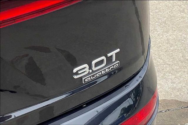 used 2018 Audi Q7 car, priced at $18,899