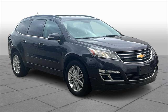 used 2015 Chevrolet Traverse car, priced at $9,500