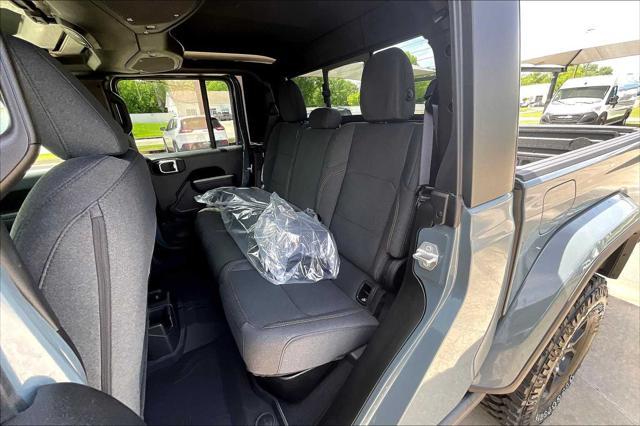 new 2025 Jeep Gladiator car, priced at $50,300