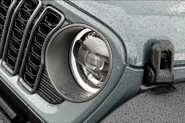 new 2025 Jeep Wrangler car, priced at $45,630