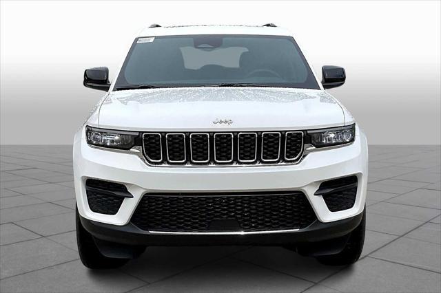 new 2025 Jeep Grand Cherokee car, priced at $41,500