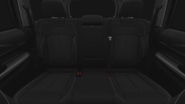 new 2025 Jeep Grand Cherokee car, priced at $40,999