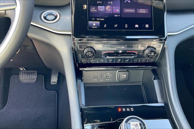 new 2025 Jeep Grand Cherokee car, priced at $45,775
