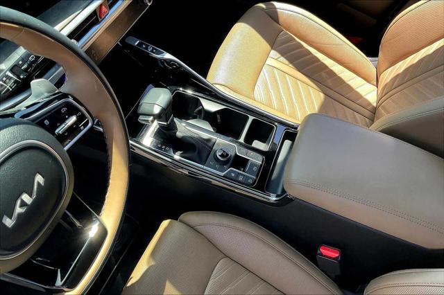 used 2024 Kia Sorento car, priced at $37,500