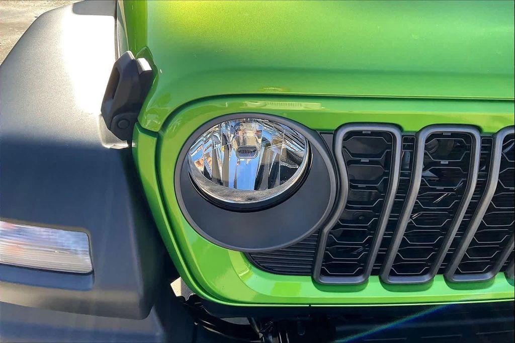 new 2026 Jeep Wrangler car, priced at $43,000