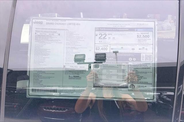 new 2025 Jeep Grand Cherokee car, priced at $50,620