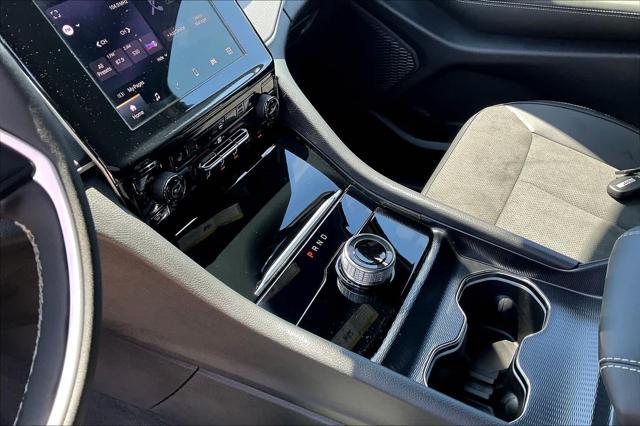 new 2025 Jeep Grand Cherokee car, priced at $45,780
