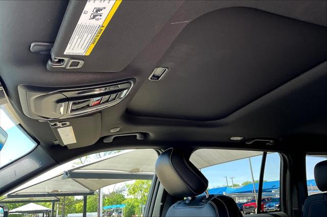 new 2025 Jeep Grand Cherokee car, priced at $45,780