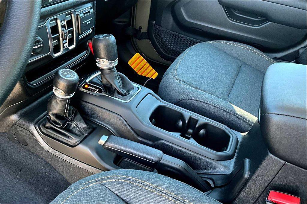 new 2025 Jeep Wrangler car, priced at $38,330