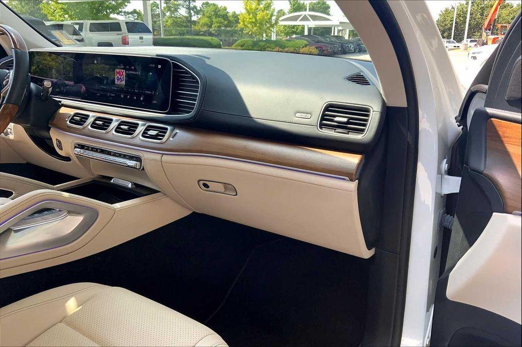 used 2022 Mercedes-Benz GLE 450 car, priced at $40,000