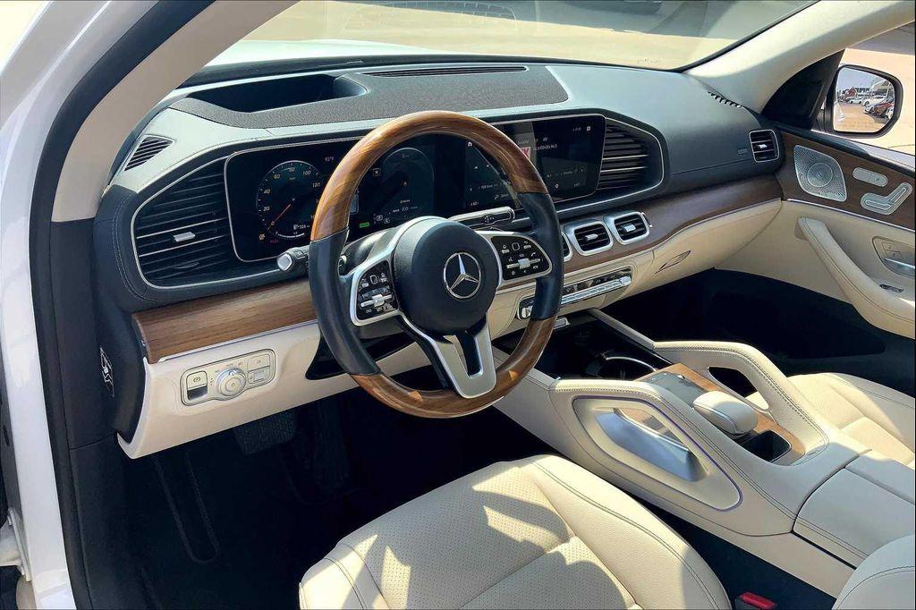 used 2022 Mercedes-Benz GLE 450 car, priced at $40,000