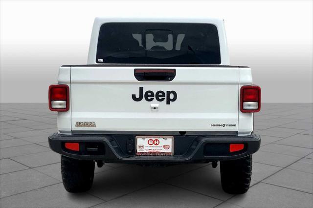 new 2025 Jeep Gladiator car, priced at $44,260