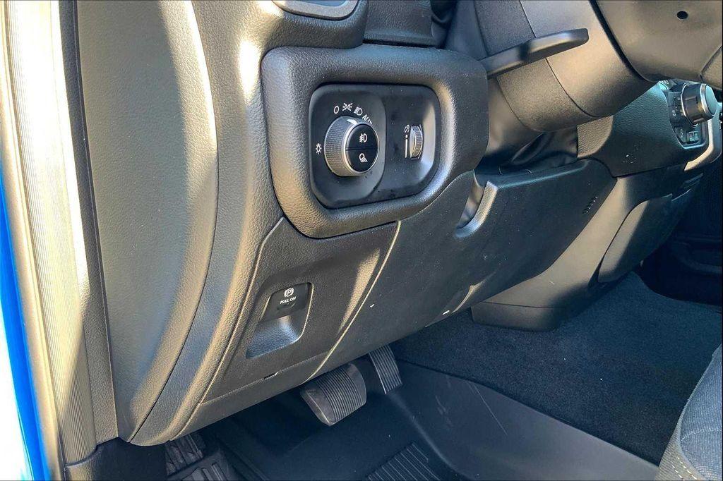 new 2025 Ram 1500 car, priced at $52,740