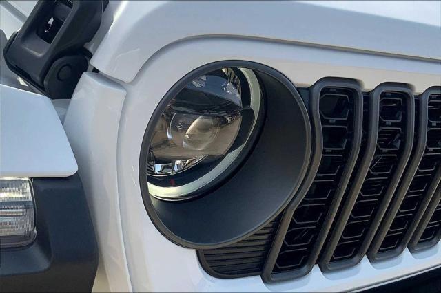 new 2025 Jeep Gladiator car, priced at $52,050