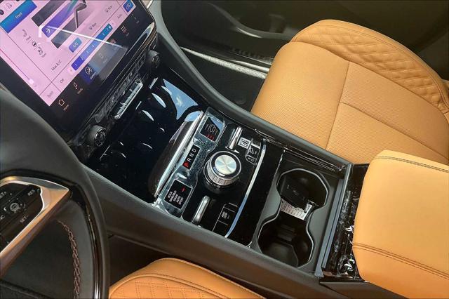 new 2025 Jeep Grand Cherokee car, priced at $62,000