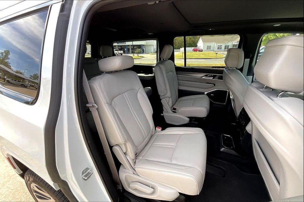 new 2025 Jeep Wagoneer car, priced at $68,535