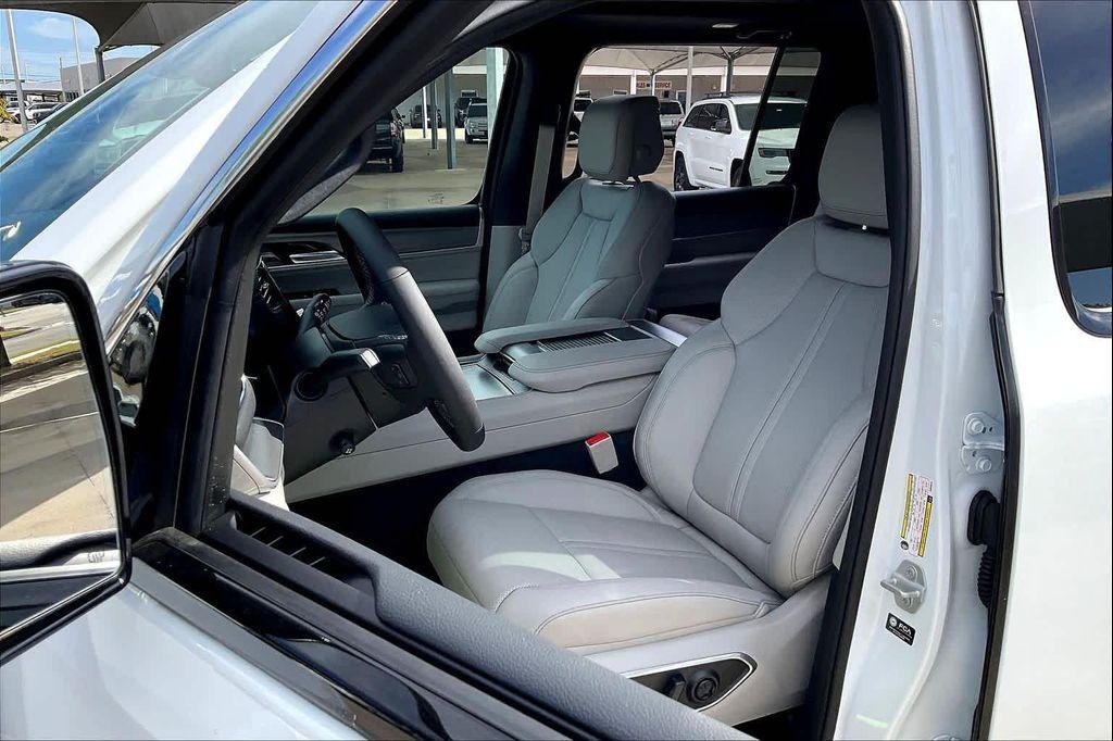 new 2025 Jeep Wagoneer car, priced at $68,535