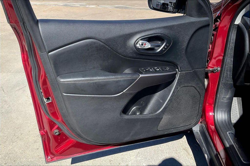 used 2020 Jeep Cherokee car, priced at $15,000