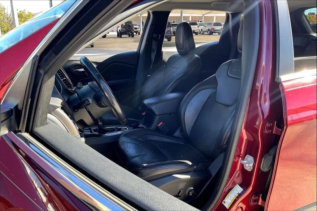 used 2020 Jeep Cherokee car, priced at $15,000