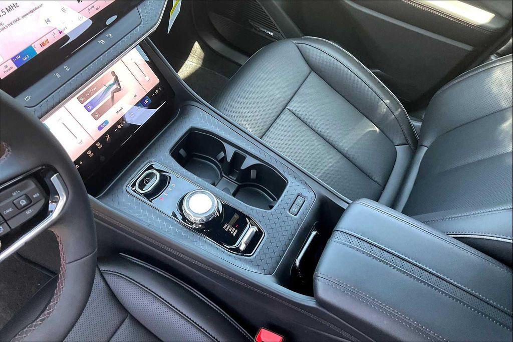 new 2025 Jeep Wagoneer S car, priced at $60,999