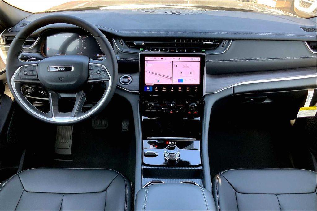 new 2025 Jeep Grand Cherokee L car, priced at $44,329